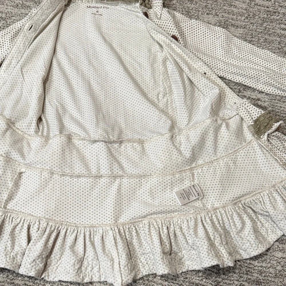 Polka Dot Hooded Peplum with Ruffles - Picture 5 of 8
